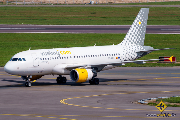 Airbus A319-111